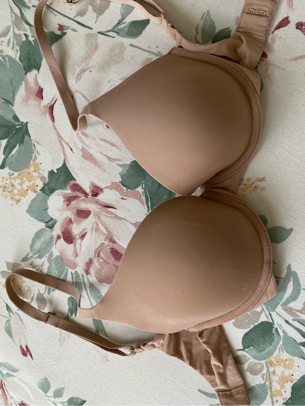 GAP Smooth Nude T-Shirt Bra in Light Brown